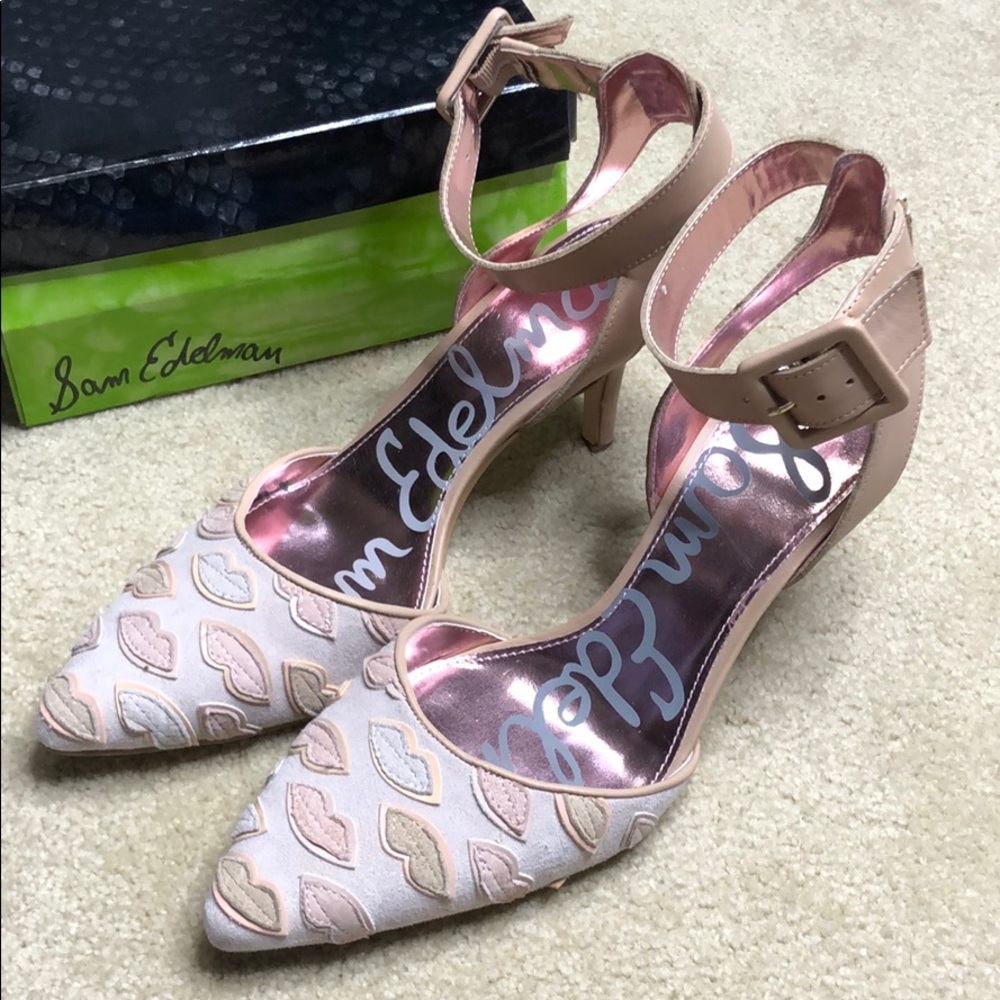 Sam Edelman lip print heel
